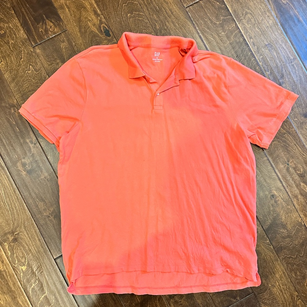 GAP Men's Vibrant Coral Polo Shirt